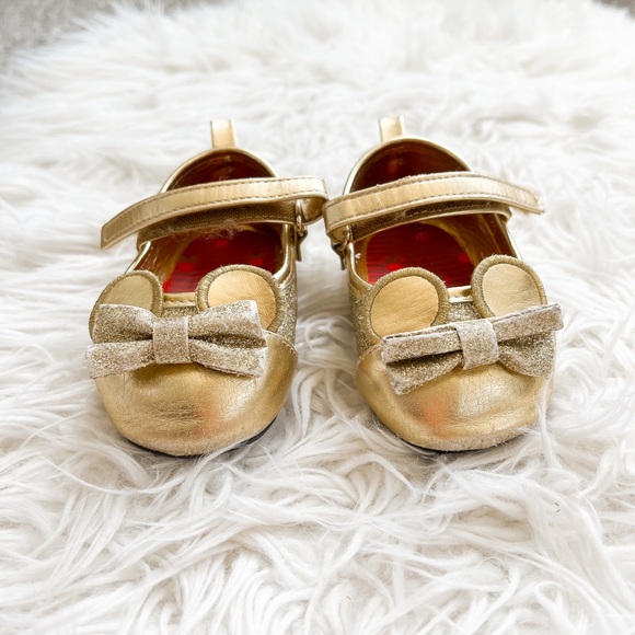 Disney Baby | Minnie Mouse Gold Dress Shoes - Picture 3 of 8